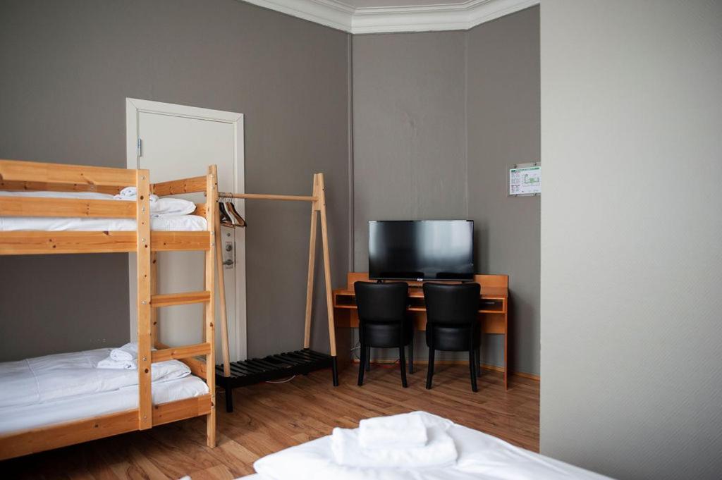 Henriks Hotell Skien Eksteriør billede